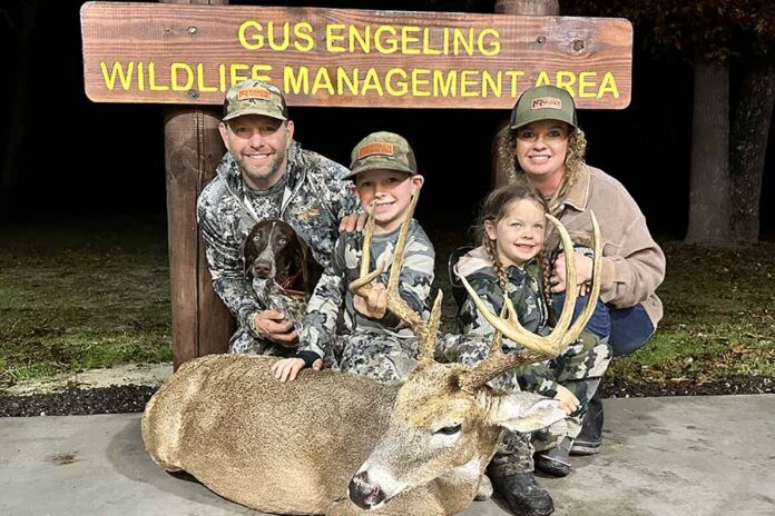 kasey-mock-family with whitetail deer