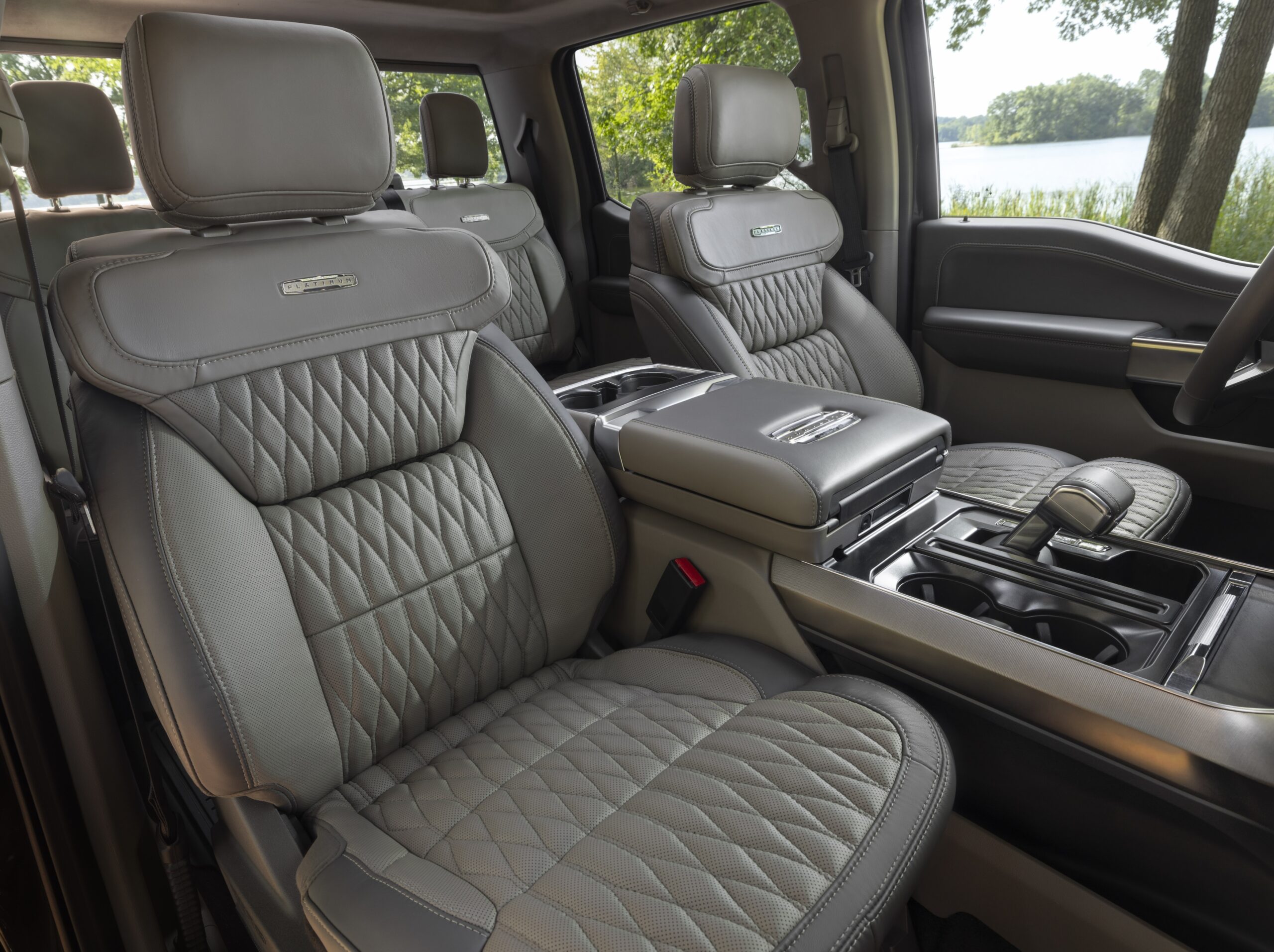 Ford F 150 Platinum 2025