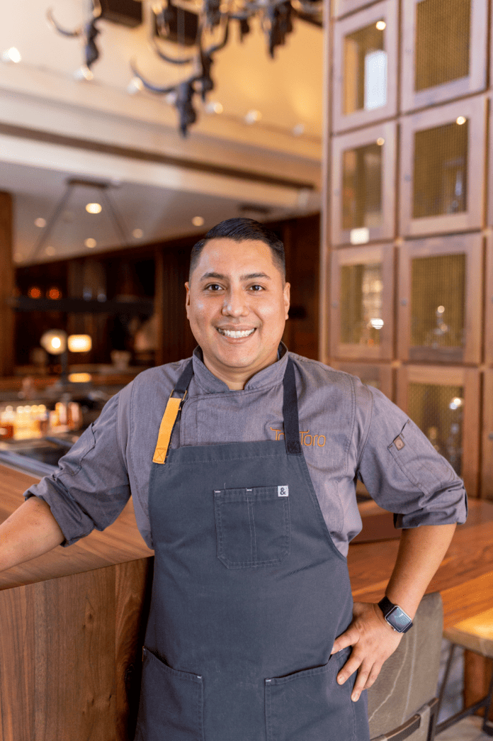 Chef Jonathan Esparaza