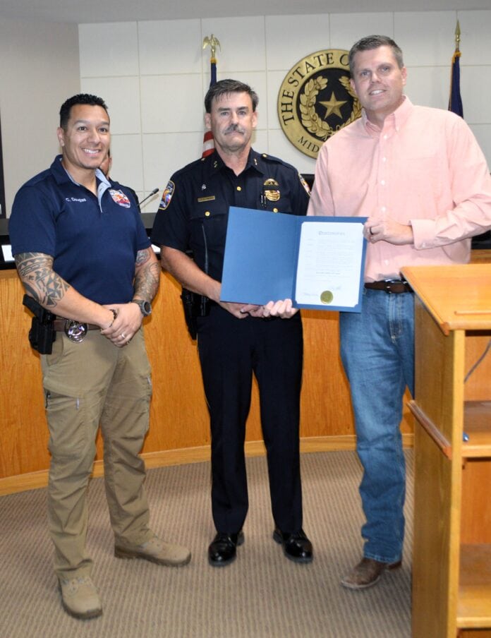 Chris Douglas, Midlothian Police Chief, Midlothian Mayor Justin Coffman