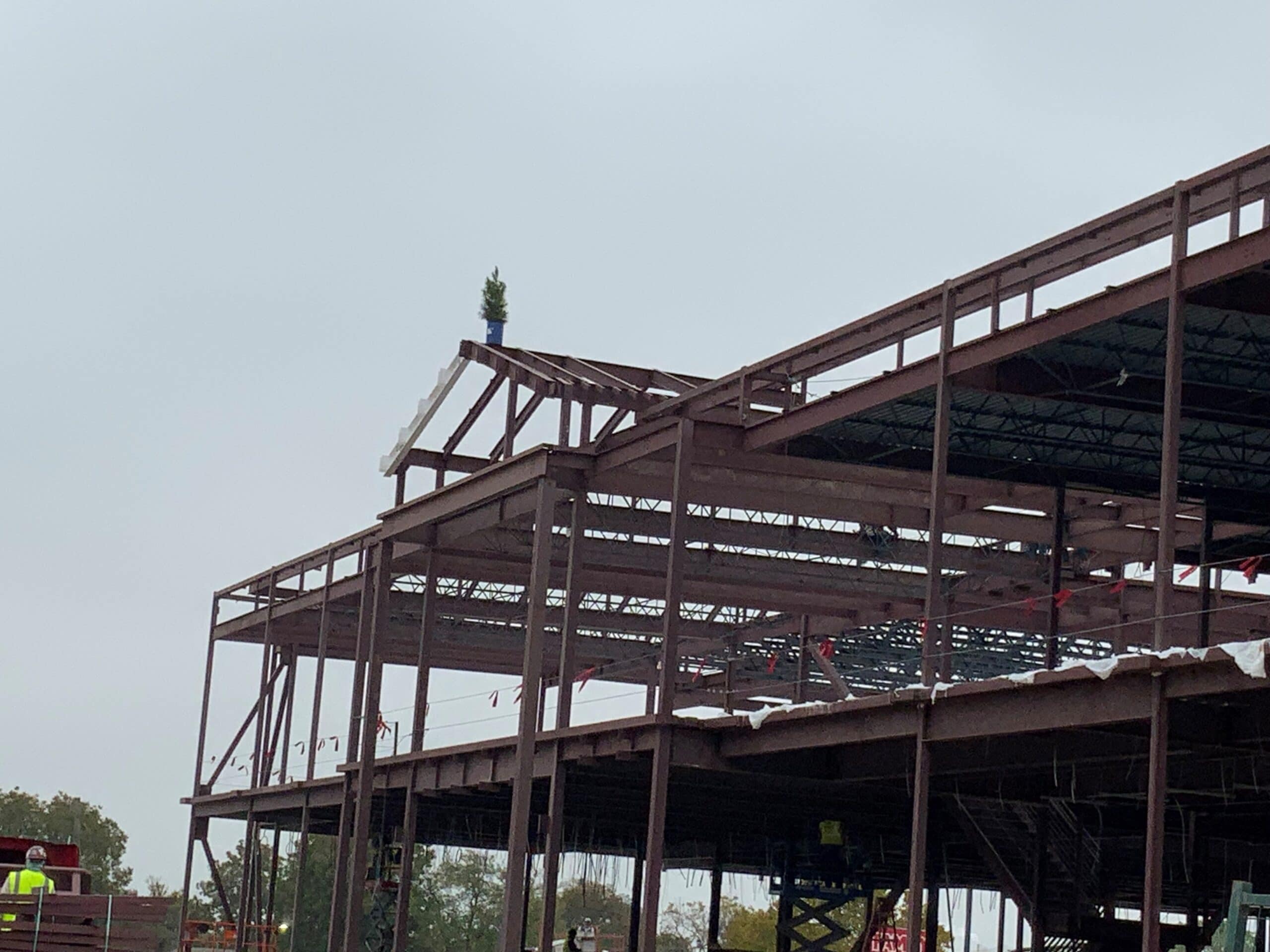 Steel beams of Midlothian City Hall with tree on top