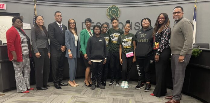 DeSoto ISD School Board with McCowan student council