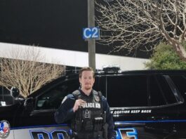 police officer with K9