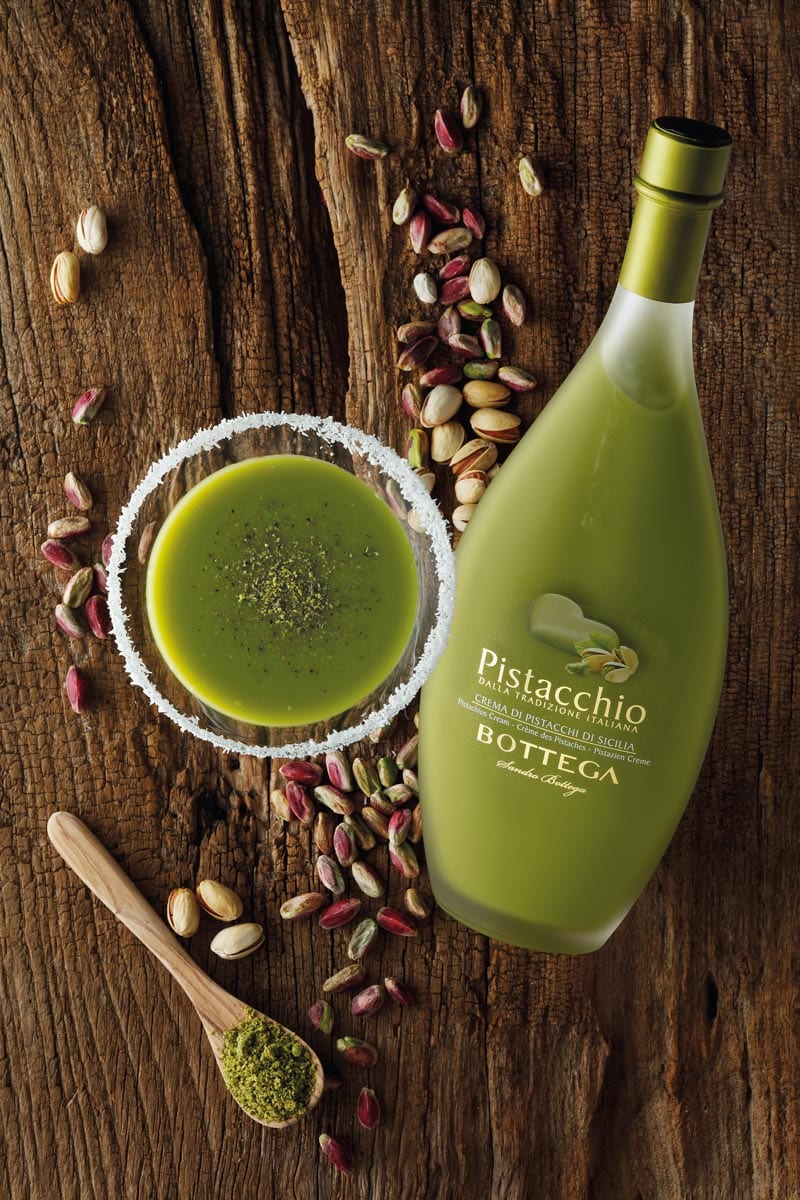 bottle of pistacchio crema with cocktail