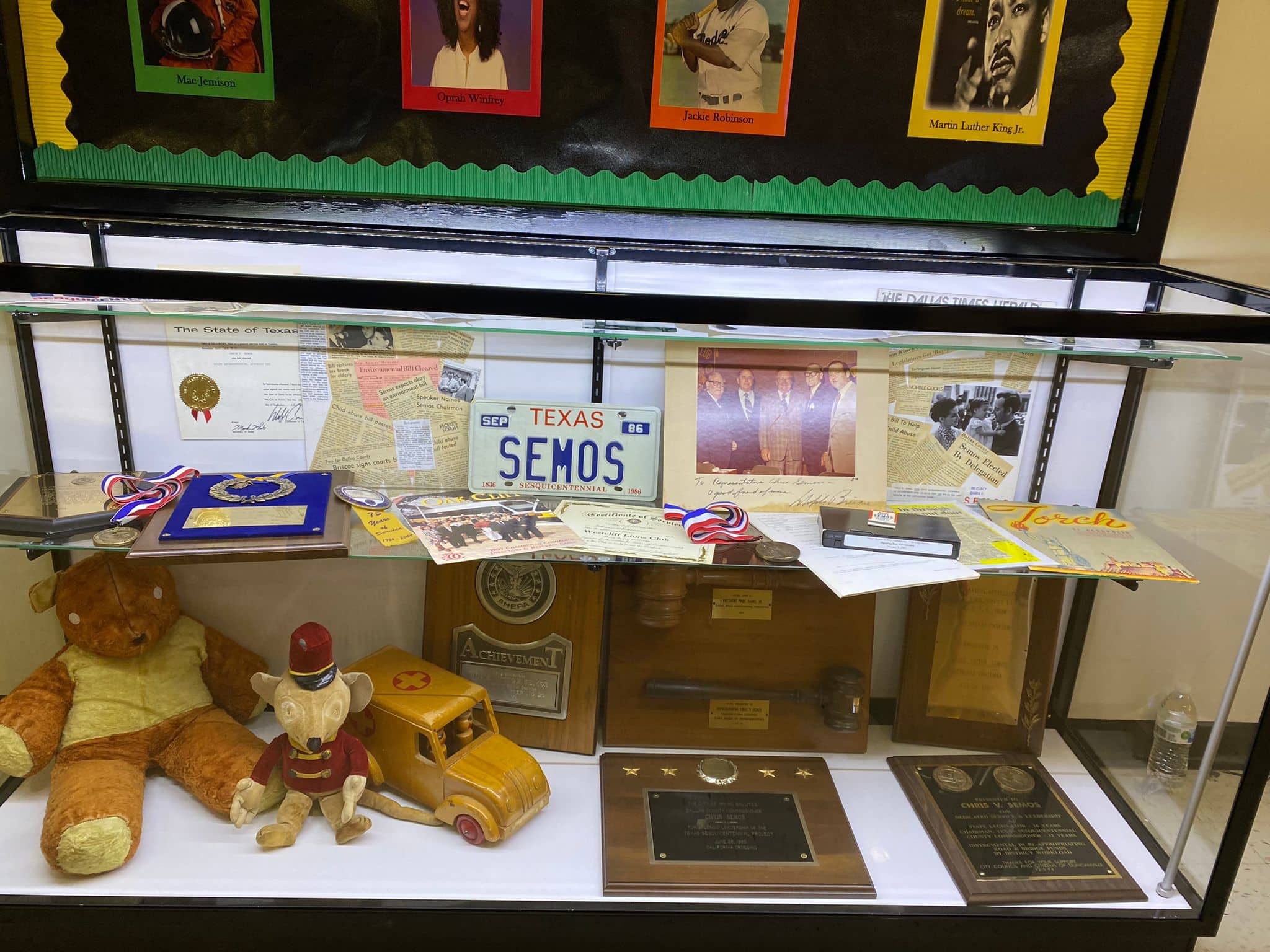 Chris V. Semos display