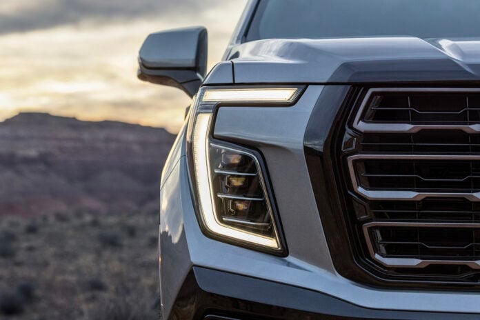 2025 GMC Yukon front fascia of 2025 GMC Yukon AT4