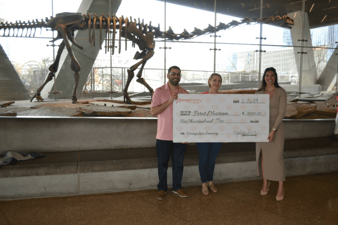 OrangeLove_ Robert Ciccotelli, Perot Museum_ Amanda Hart, Orangetheory Fitness_ Jaclyn Garcia Orangetheory Fitness Mavericks Fitness dispenses OrangeLove