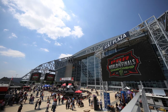 AT&T stadium exterior