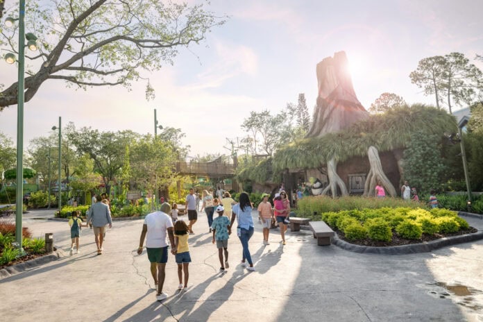 people entering DreamWorkd Land