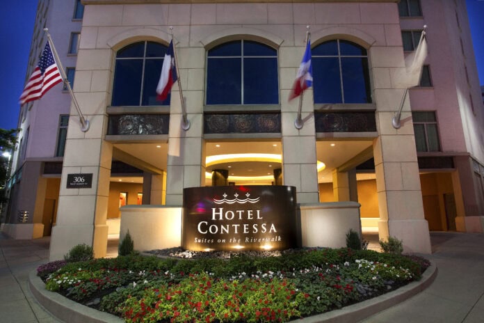 front of Hotel Contessa