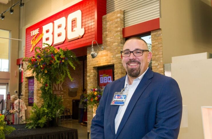 H-E-B Mansfield top store leader