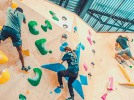 Bouldering Wall opens in Design District