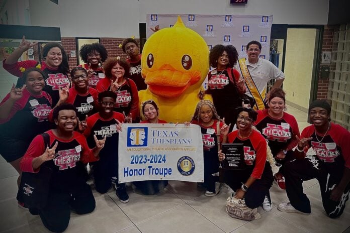 CH theatre students with rubber duck