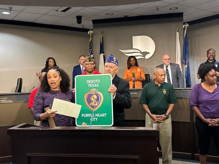 DeSoto Council with Purple Heart sign
