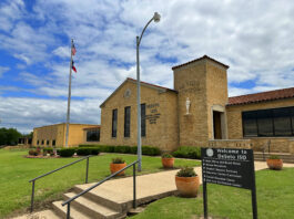 DeSoto ISD admin building