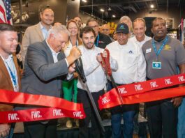 Andretti Fort Worth ribbon-cutting