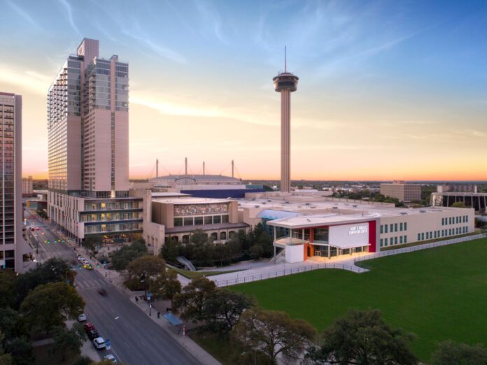 Exterior of Grand Hyatt San Antonio