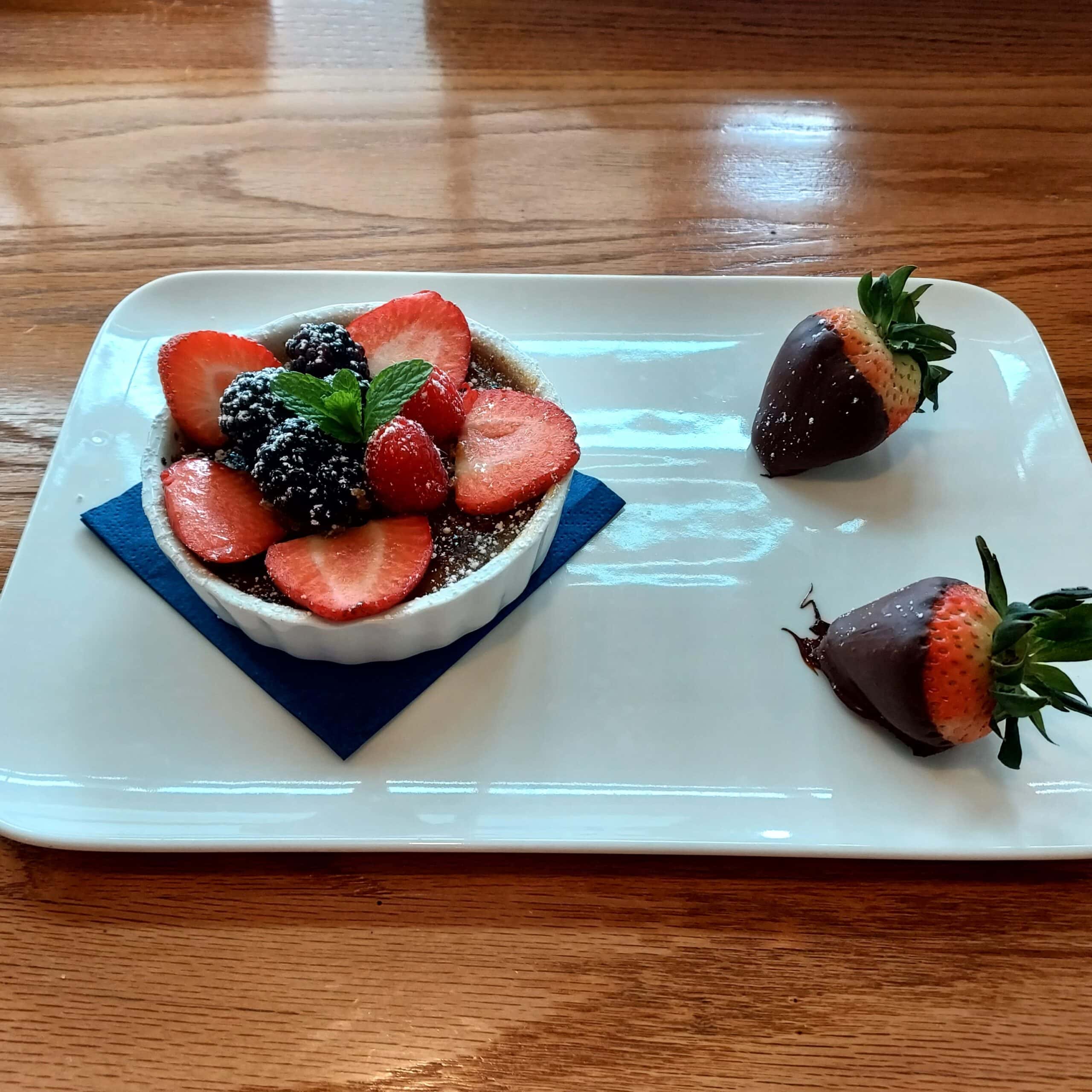 Valentine's menu Creme Brulee