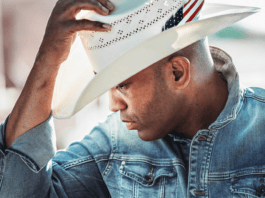 Ropin' in the Cure for Yellow Rose Gala