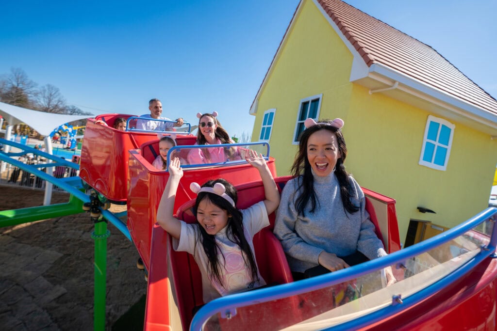 Daddy Pig roller coaster
