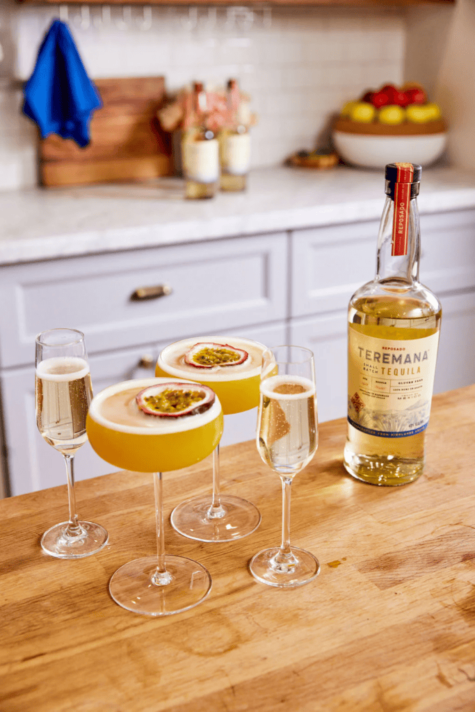 Passionfruit martini