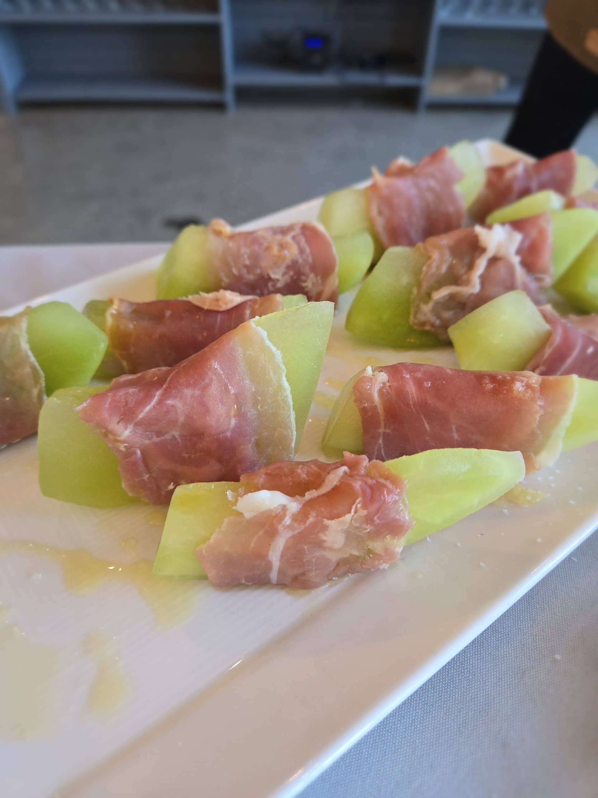 Radici melon wraps