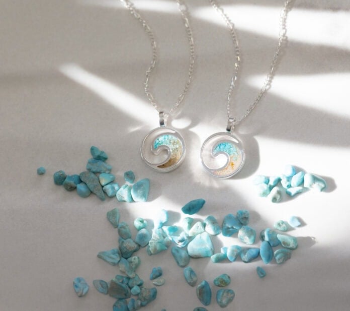 Dune jewelry necklace