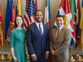Dallas Mayor's Back to School Fair