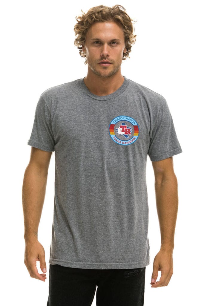 guy in grey tshirt