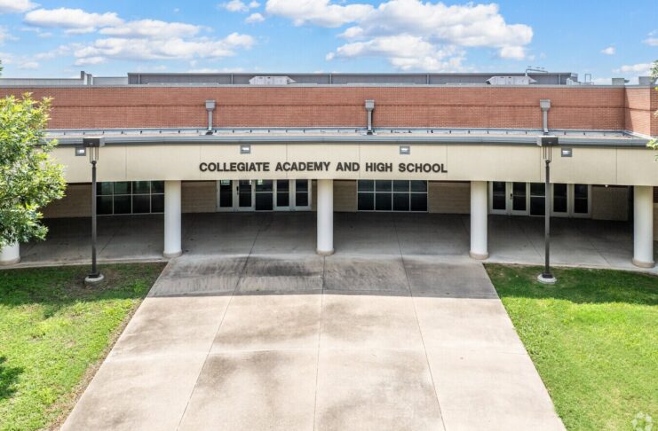 Cedar Hill Collegiate Academy bldg.