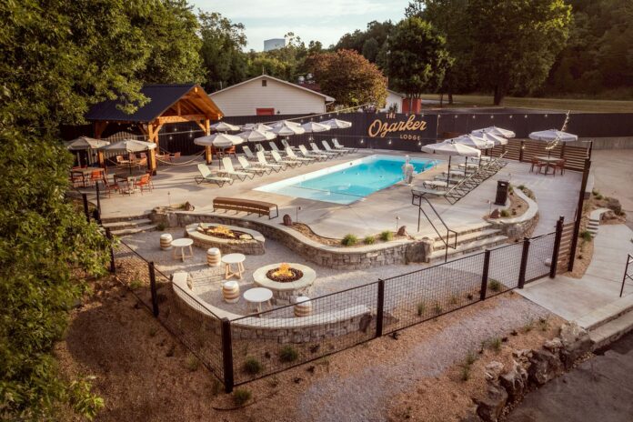 branson ozarker pool Ozarker Lodge in Branson MO