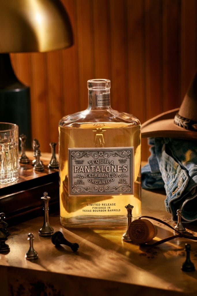 Pantalones Anejo bottle