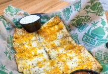Celebrate Nugsgiving at Your Local Cheba Hut Garlic cheesebread appetizer
