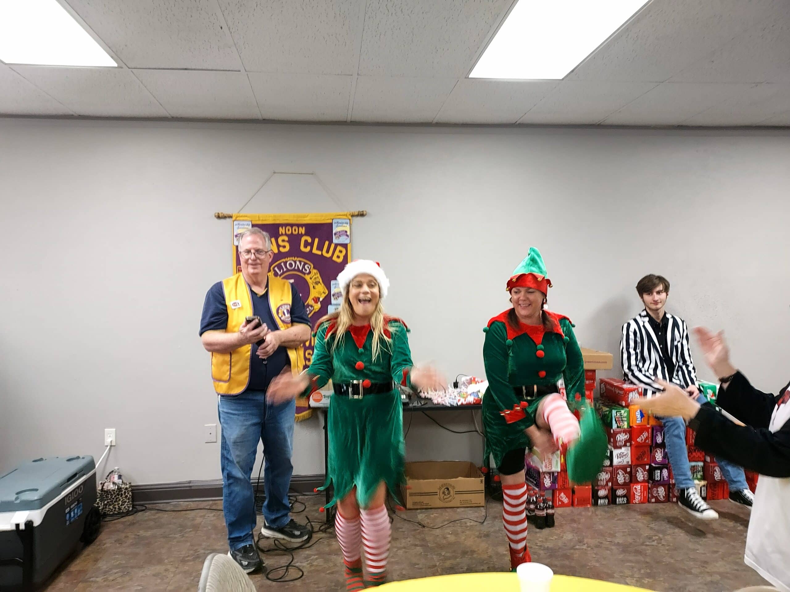 Fun with elves at Duncanville Lions Pancake breakfast