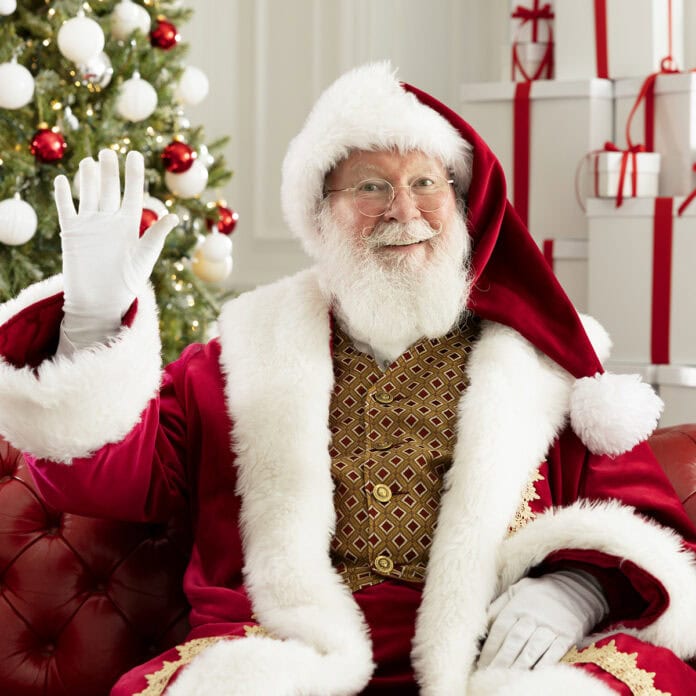 Simon Mall Santa Santa