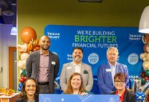 Texas Trust CU Grants $10,000 to Mansfield ISD Education Foundation