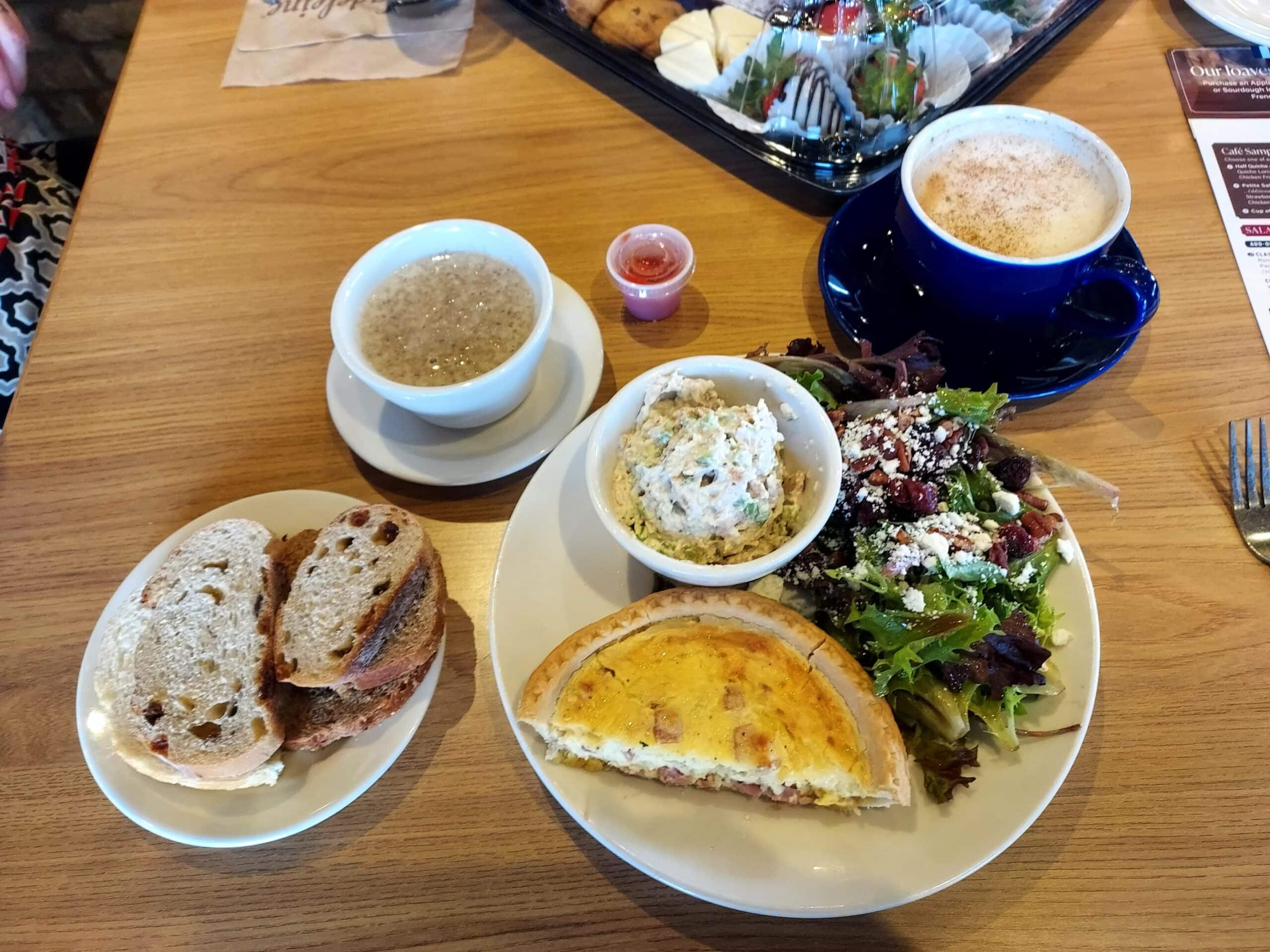 Lunch at la Madeleine