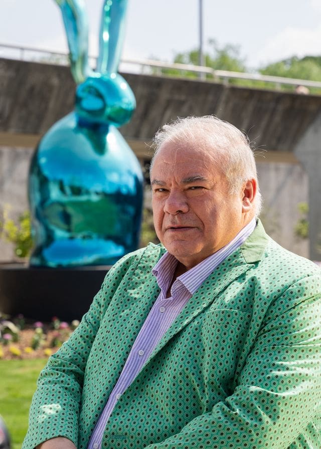 Hunt Slonem Bunnies, Birds & Butterflies at Dallas Arboretum