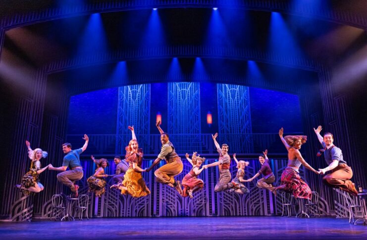 Some Like it Hot dancers