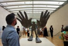 Nic Nicosia: Everyday Surreal Now Open at the Nasher in Dallas Nic Nicosia preview at Nasher Sculpture Center