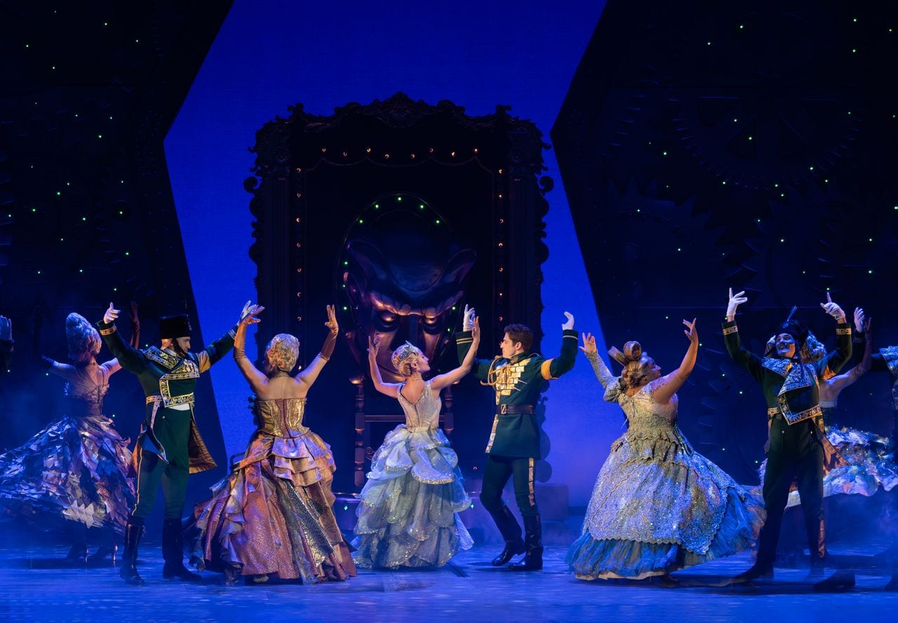 Broadway DallaS Brings Wicked back 