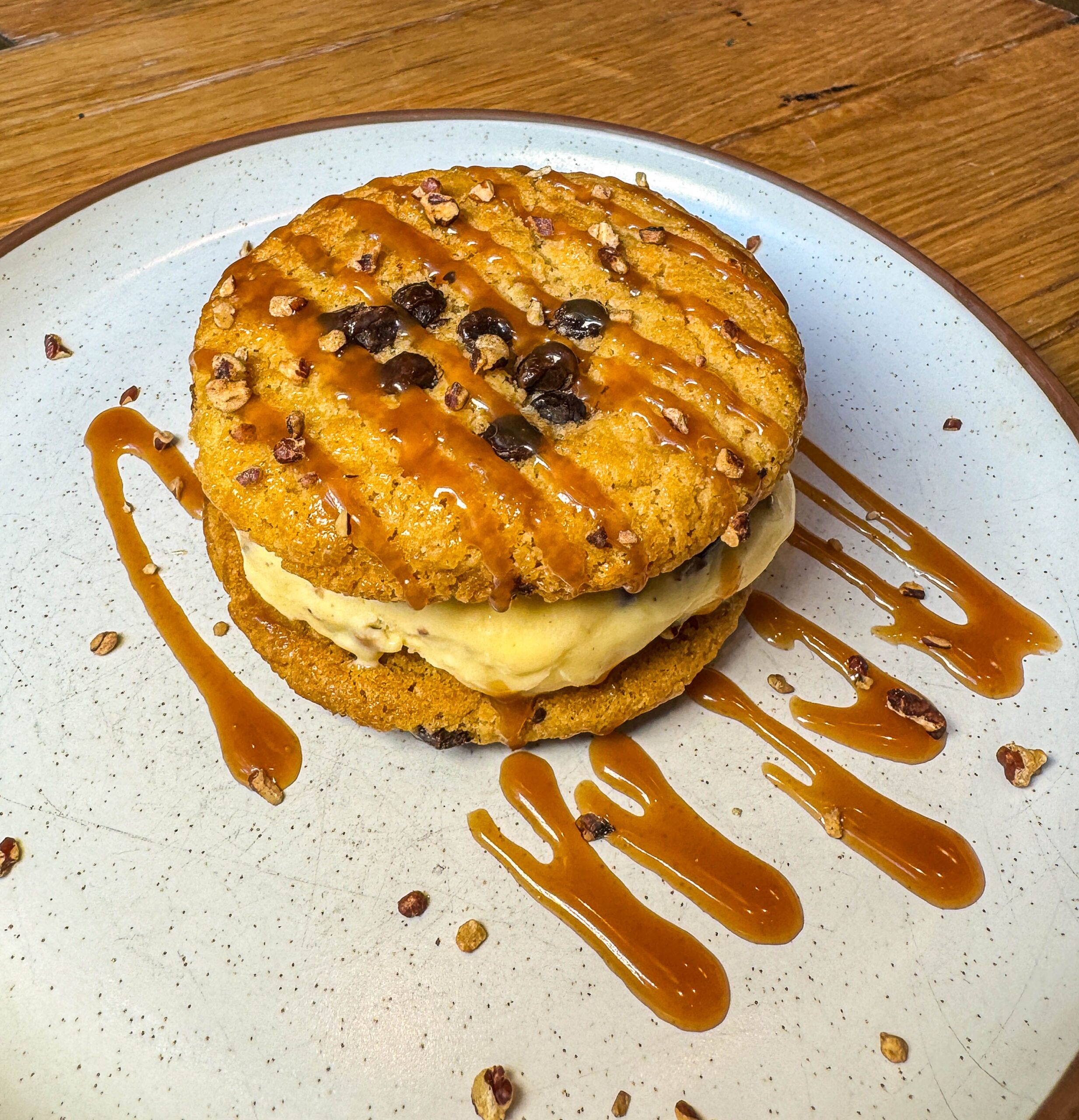 dessert burger