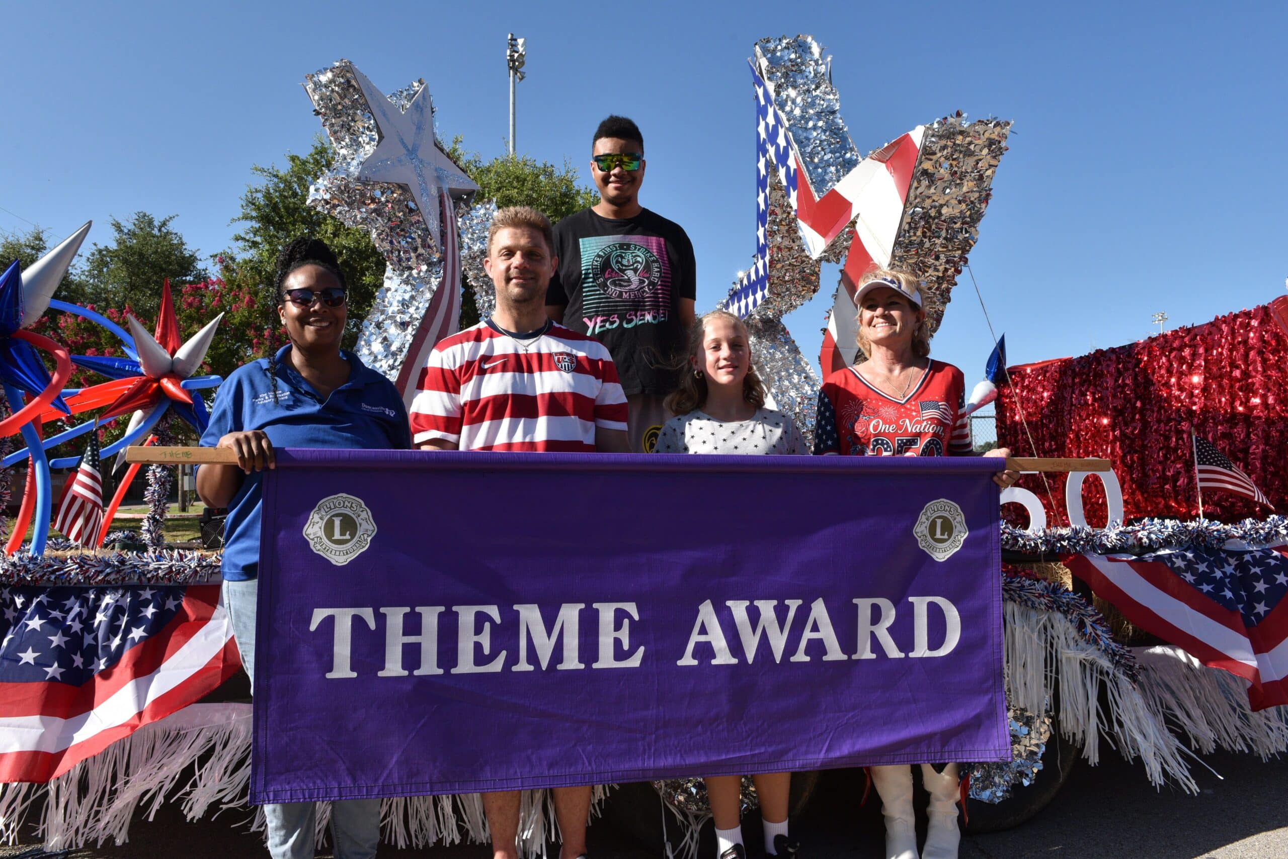 Theme Award