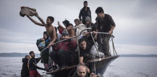 Pulitzer on the Road Exhibit Opens at J. Erik Jonsson Library Oct. 24 Pulitzer prize photography winner