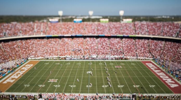 Raising Cane’s Celebrates Allstate Red River Rivalry with Ticket Giveaway for Texas vs. Oklahoma Showdown Raising Cane's Red River Rivalry ticket giveaway