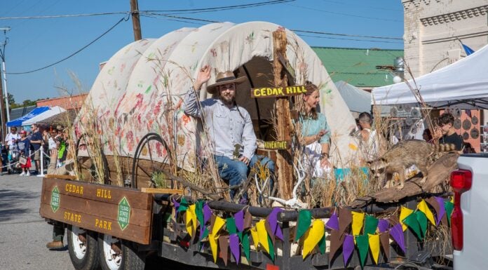 Cedar Hill Celebrates 89th Country Day on the Hill Cedar Hill State Park parade entry